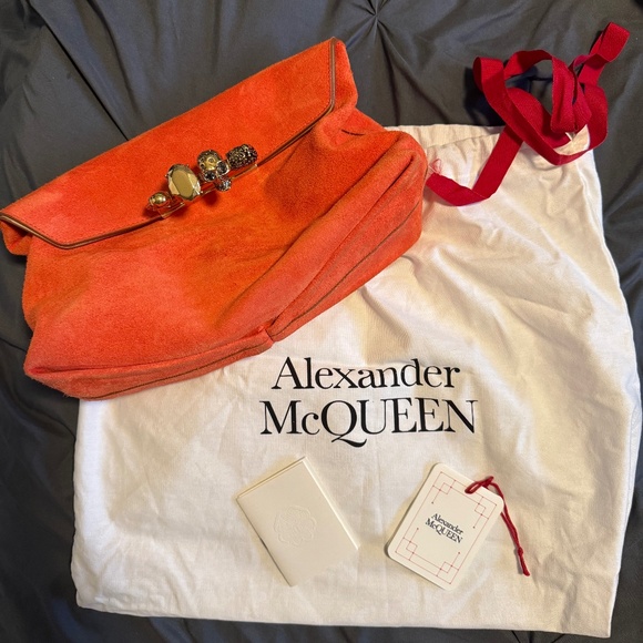 Alexander McQueen 4 Finger Ring Suede Clutch - Picture 1 of 7